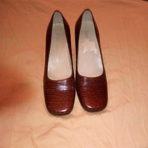 Enzo Angiolini sz 9